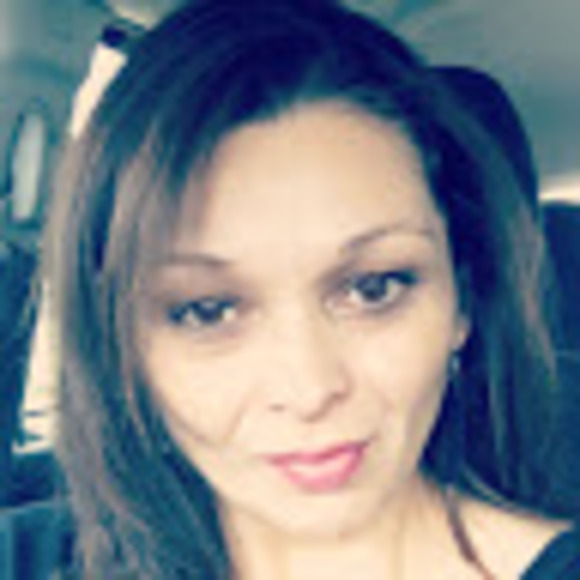 Meet your Posher, Marlina - Picture 1 of 1